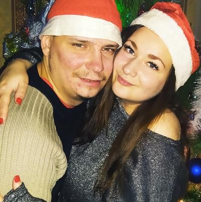 Антон Ефремов