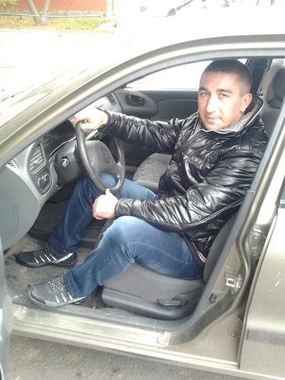 Алексей Гончар
