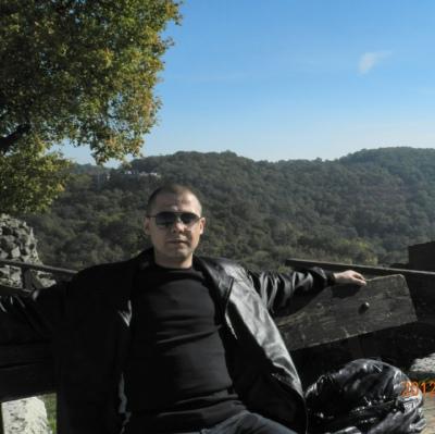 Владислав Гущенков